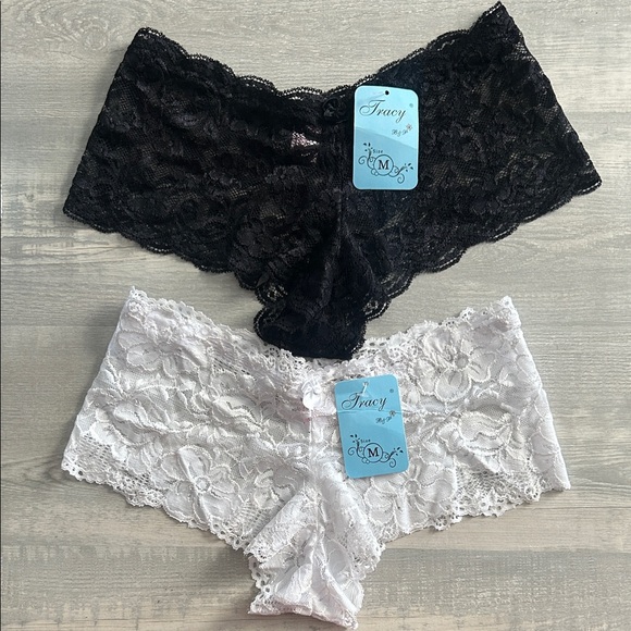 Tracy -  Lace Cheeky Panties - Blk & White - Size Medium (Set of 2) NWT - Picture 2 of 8